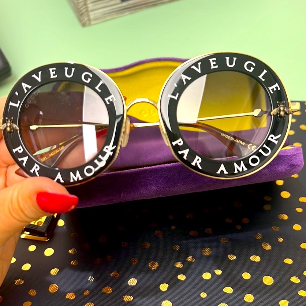 Gucci sunglasses ‘l'aveugle par amour’
